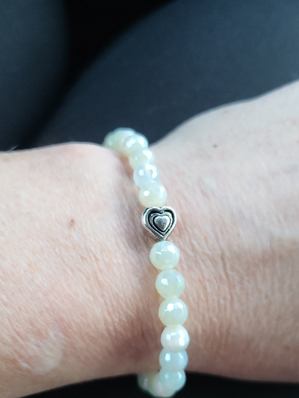 Pearl Bead Heart Accent Bracelet - Cream